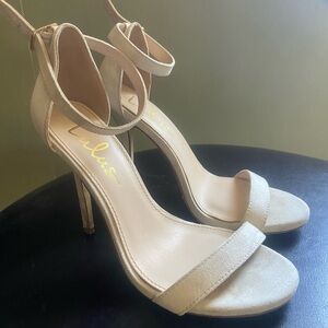 Lulu's Cream Strappy Heels with Ankle Strap size 7